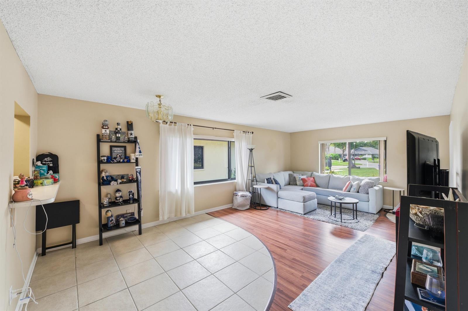 10222 Pine Drive, Boynton Beach FL 33437 photo 5