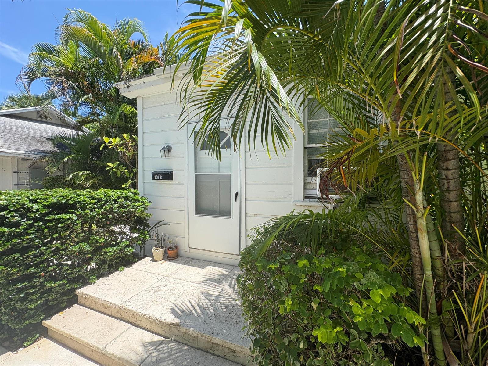 150 Australian Avenue, Palm Beach FL 33480 photo 2