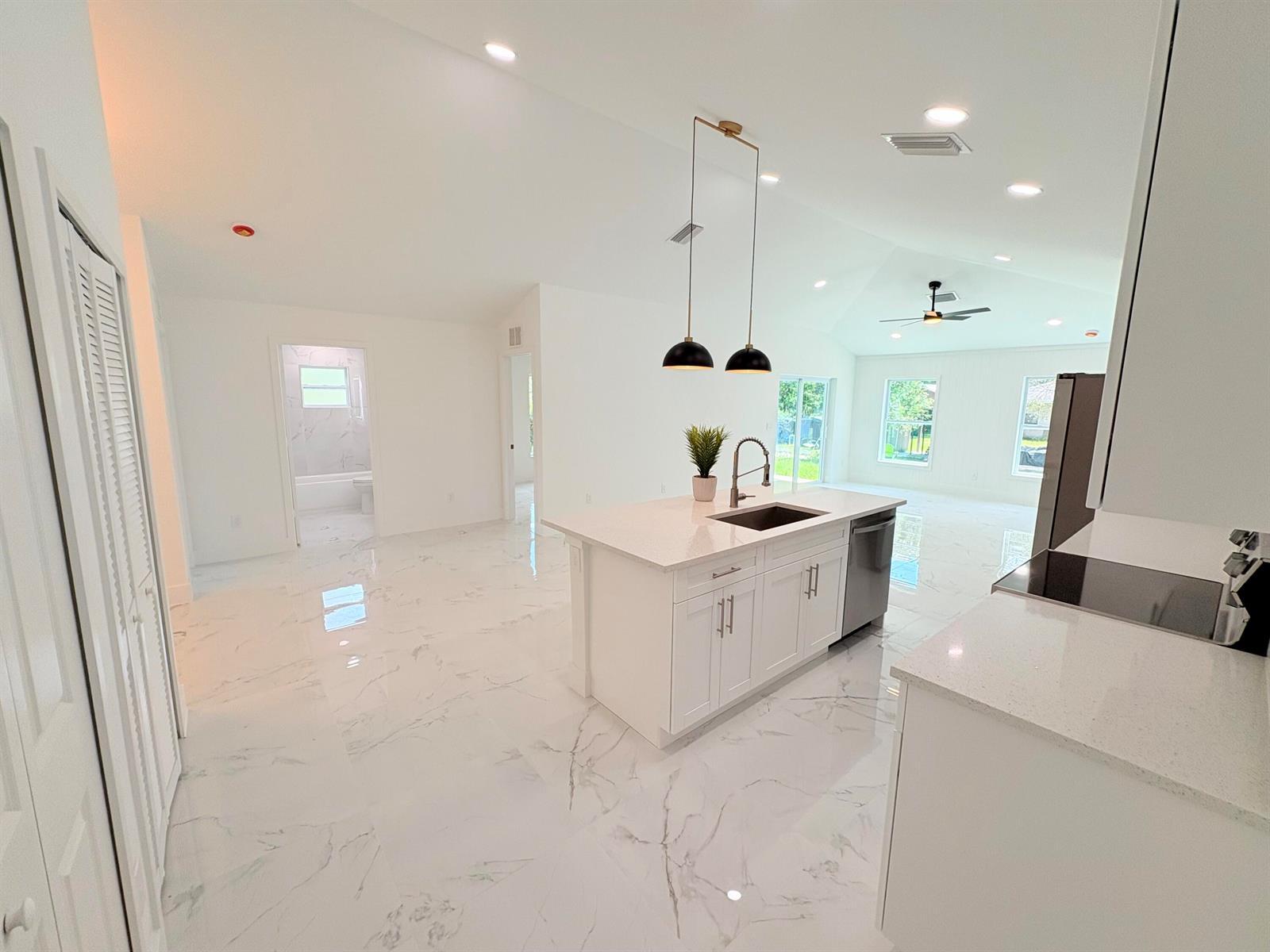 3310 NW 21st Avenue, Okeechobee FL 34972 photo 5