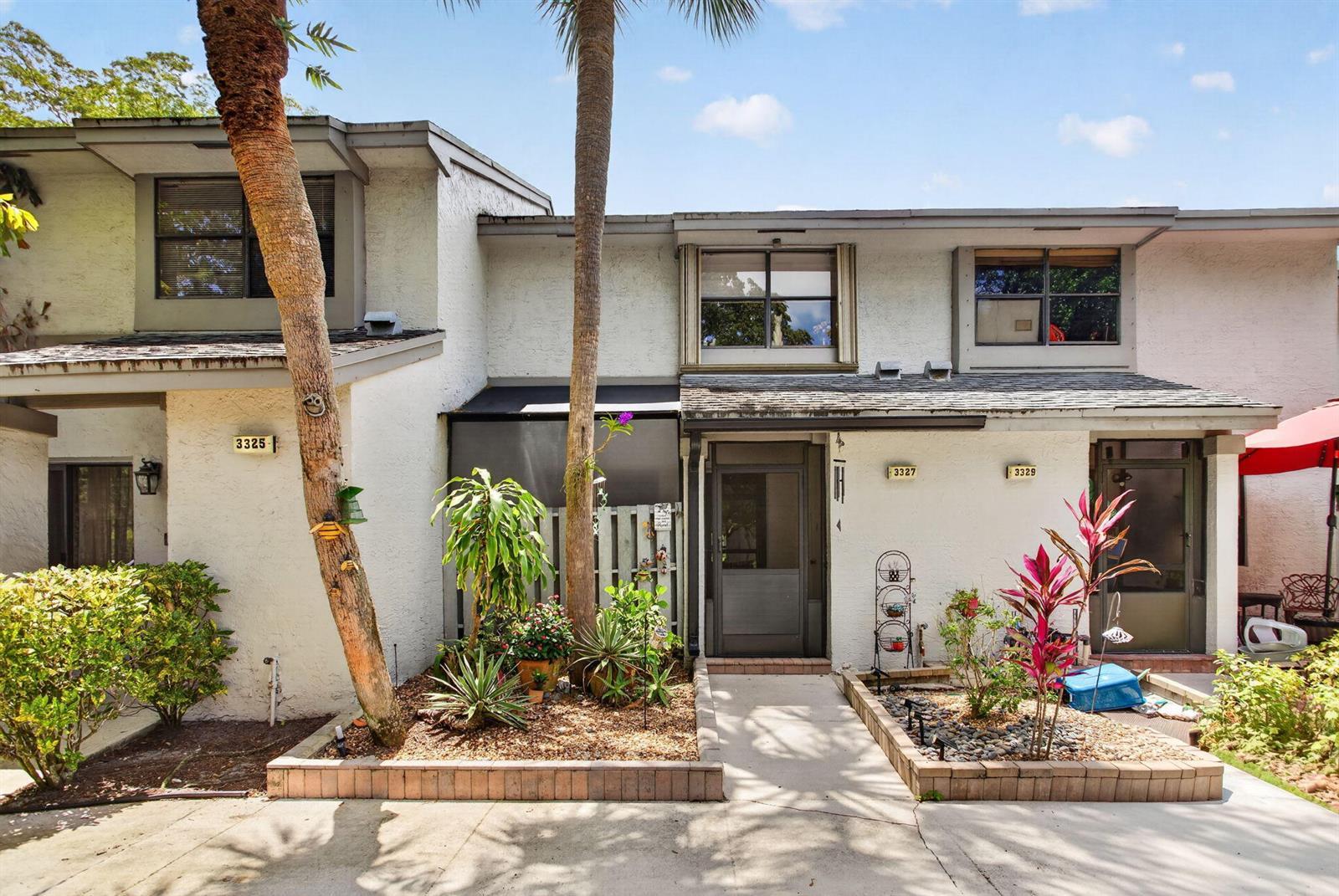 3327 Carambola Circle S, Coconut Creek FL 33066