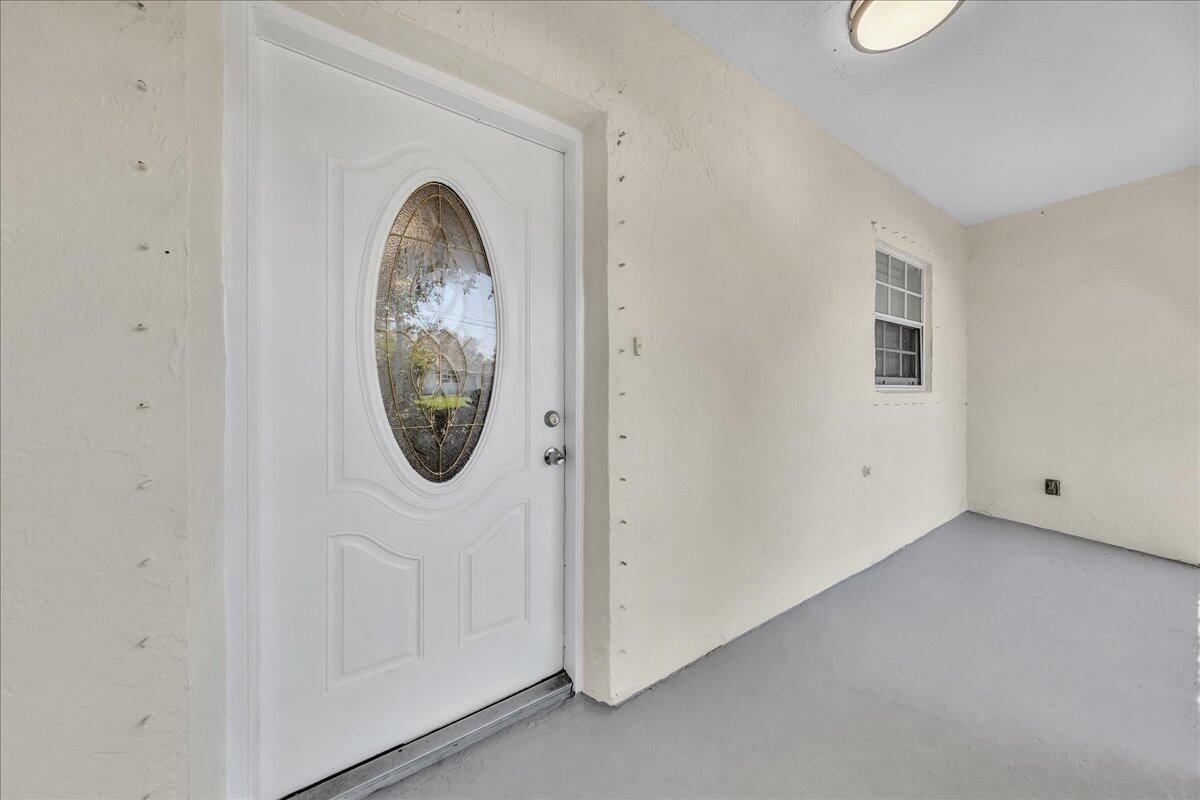 4641 SW 43rd Avenue, Dania Beach FL 33314 photo 4