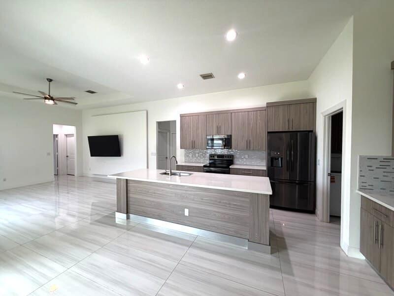 1730 SW California Boulevard, Port St. Lucie FL 34953 photo 2