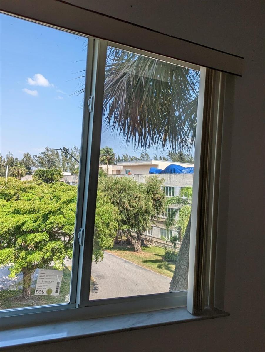 14830 N Naranja Lakes Blvd Boulevard, Homestead FL 33032 photo 2