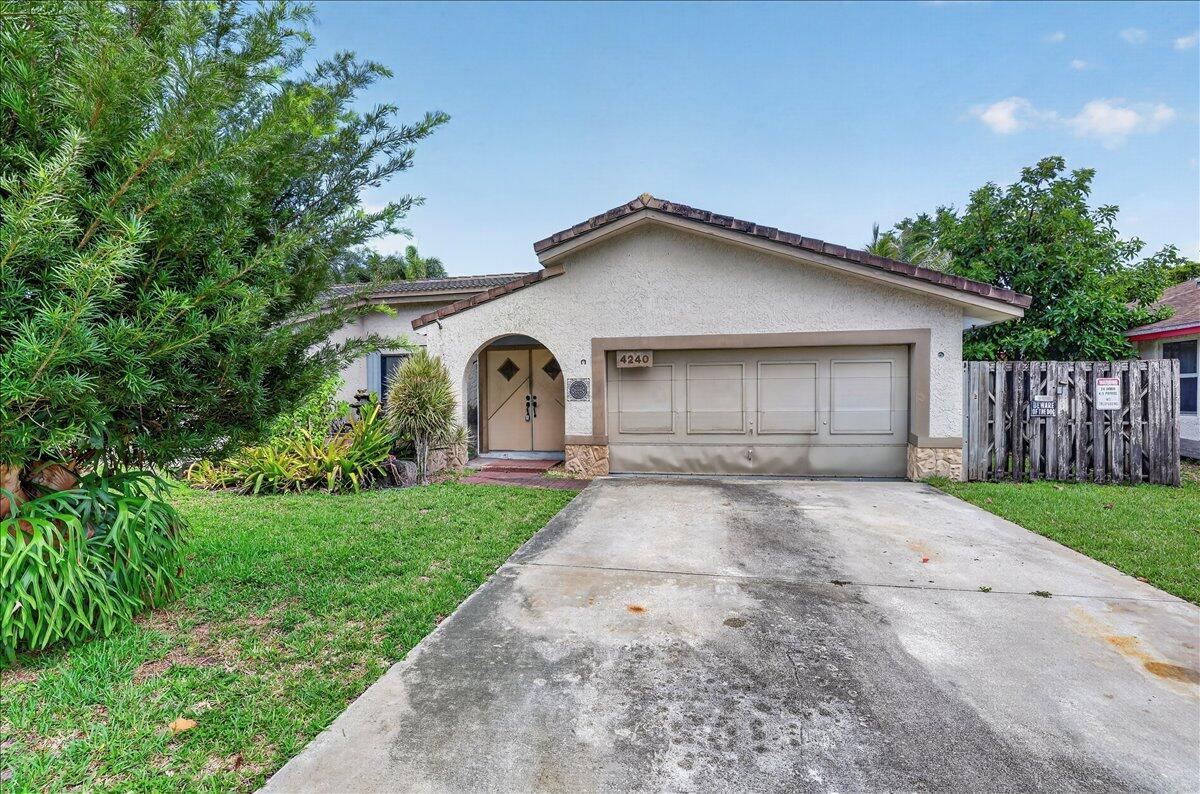 4240 NW 74th Avenue, Lauderhill FL 33319 photo 2