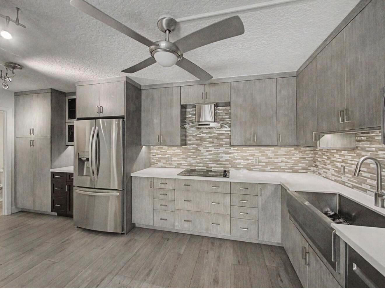 502 5th Terrace, Palm Beach Gardens FL 33418 photo 2