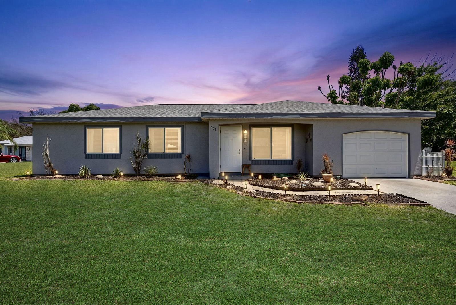 651 SW Old Briar Avenue, Port St. Lucie FL 34953