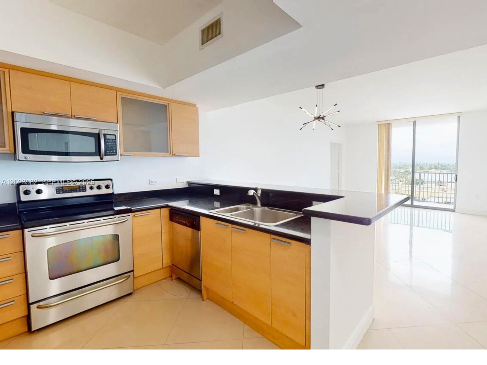 140 S Dixie Hwy # 907, Hollywood FL 33020 photo 2