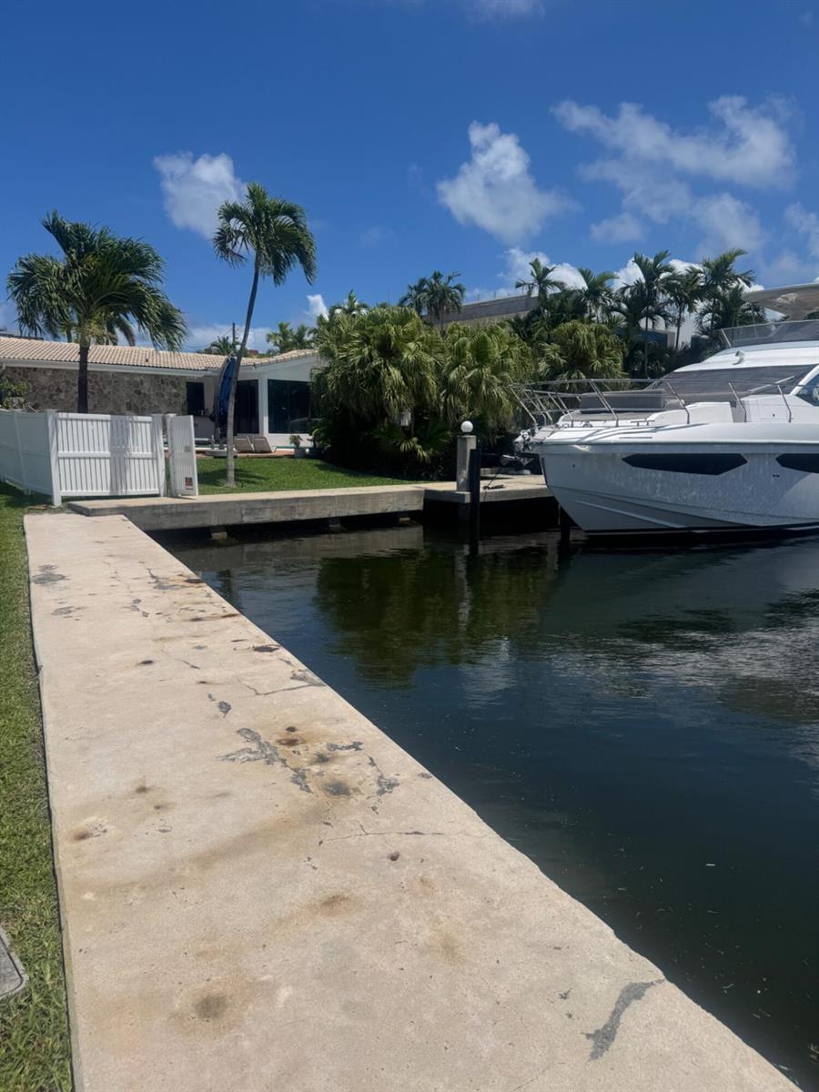 600 Hibiscus Drive, Hallandale Beach FL 33009 photo 4
