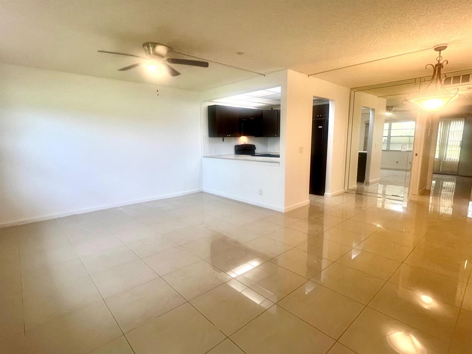 517 Mansfield M # 517, Boca Raton FL 33434 photo 2