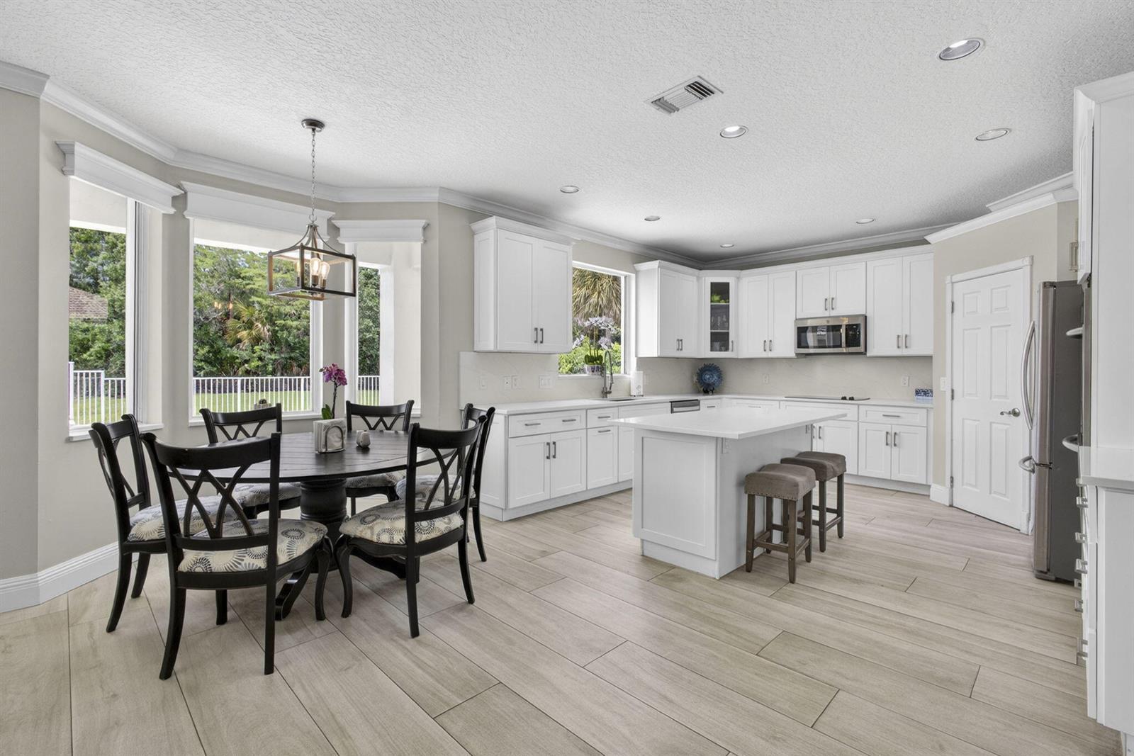 15703 Cypress Park Drive, Wellington FL 33414 photo 2