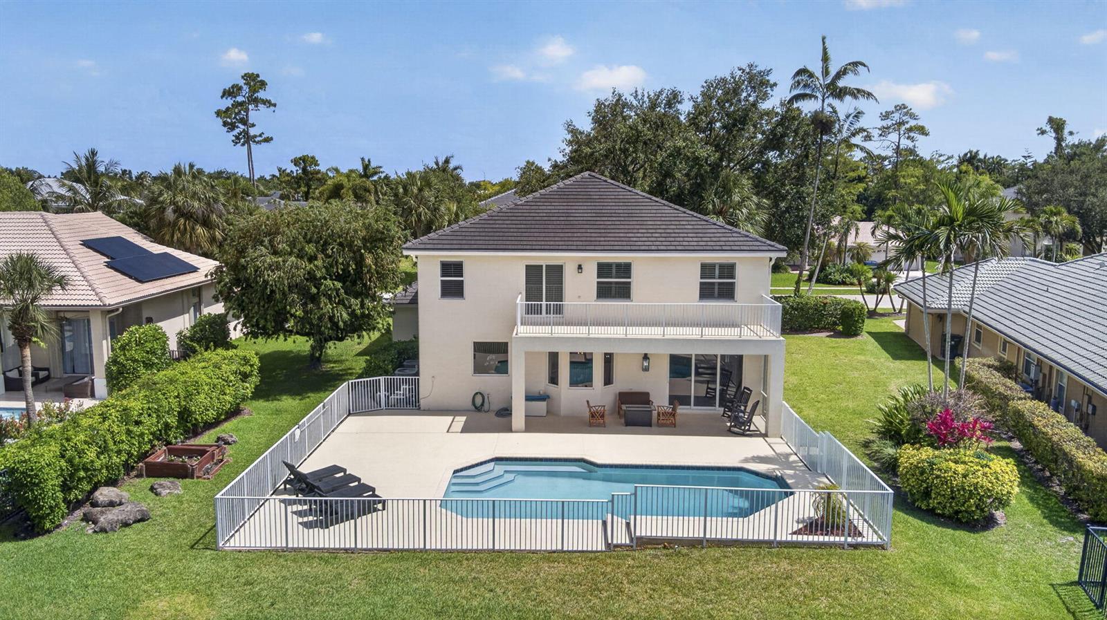 15703 Cypress Park Drive, Wellington FL 33414 photo 3