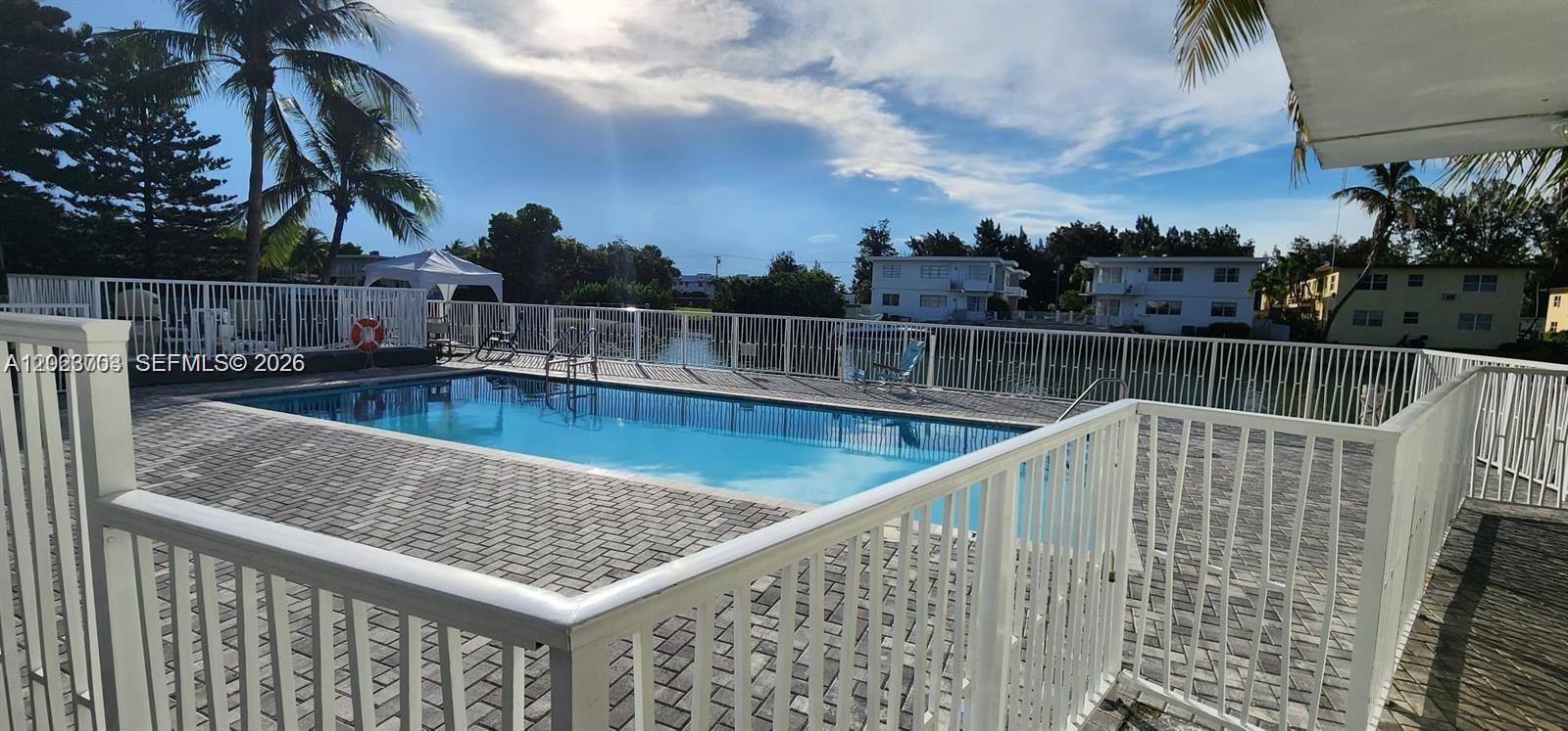 1233 Marseille Dr # 5, Miami Beach FL 33141 photo 3