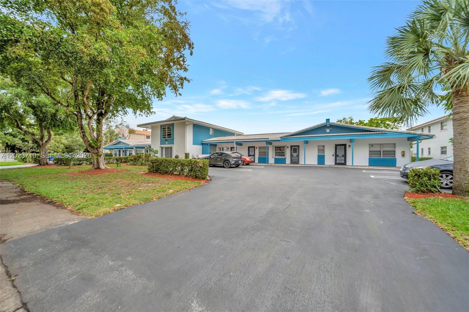 11640 NW 39th St # 8, Coral Springs FL 33065 photo 2