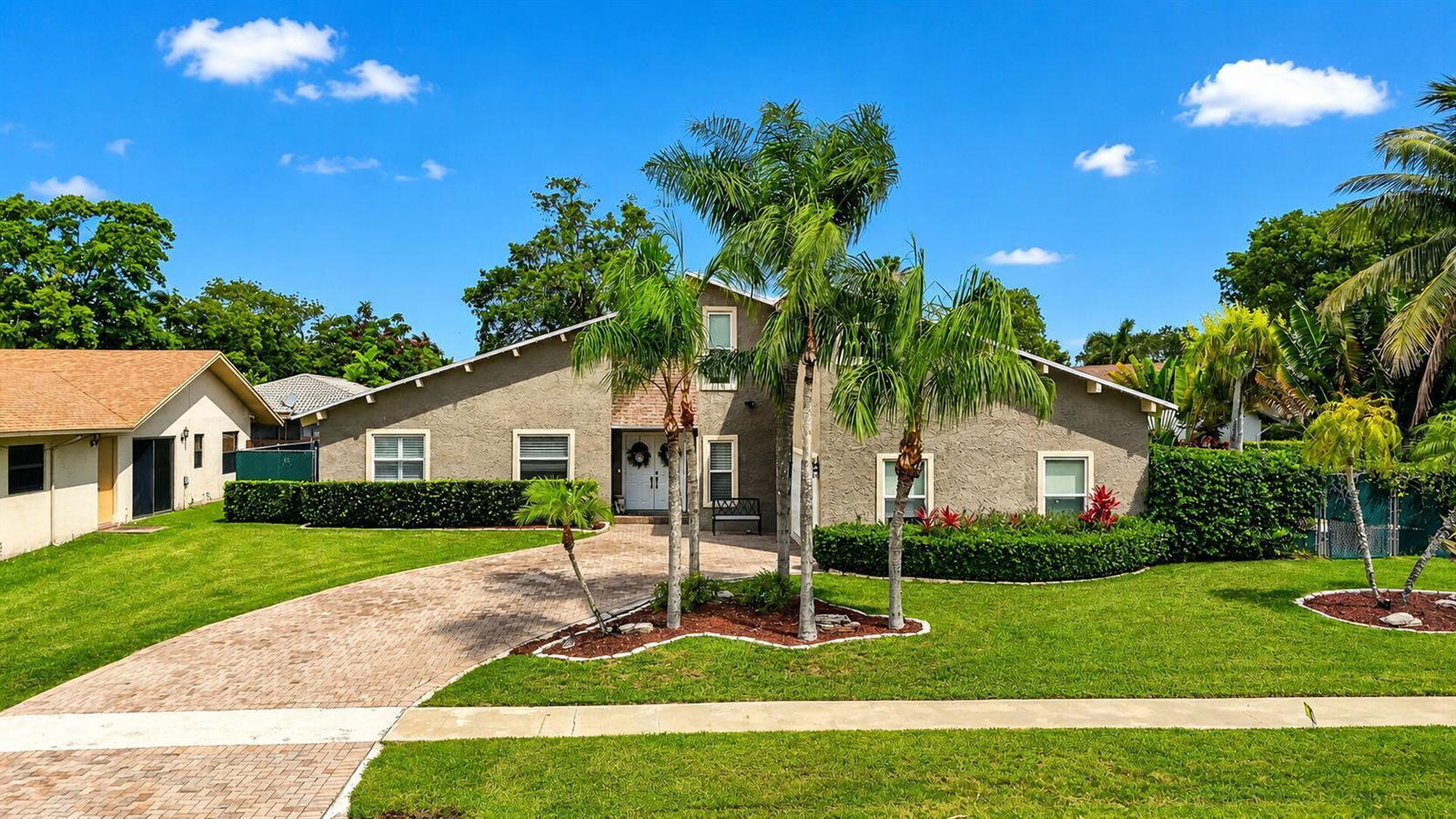 11459 Little Bear Drive, Boca Raton FL 33428 photo 2