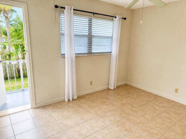 660 Glouchester Street # 206, Boca Raton FL 33487