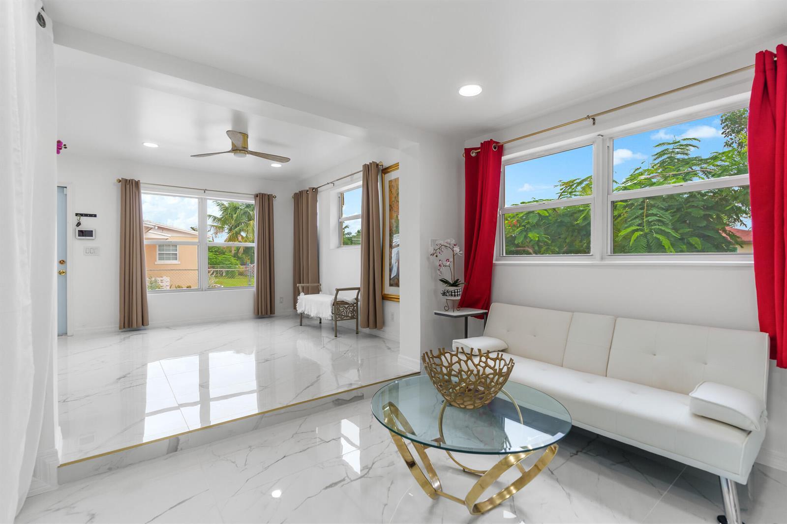 201 NE 28th Court, Boynton Beach FL 33435 photo 5