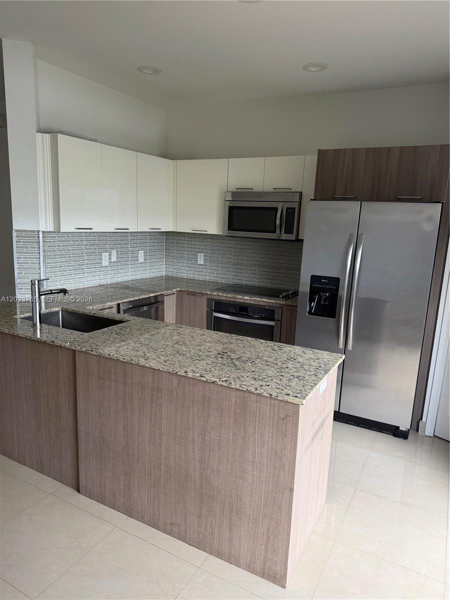 10803 NW 83rd St # 1, Doral FL 33178 photo 4