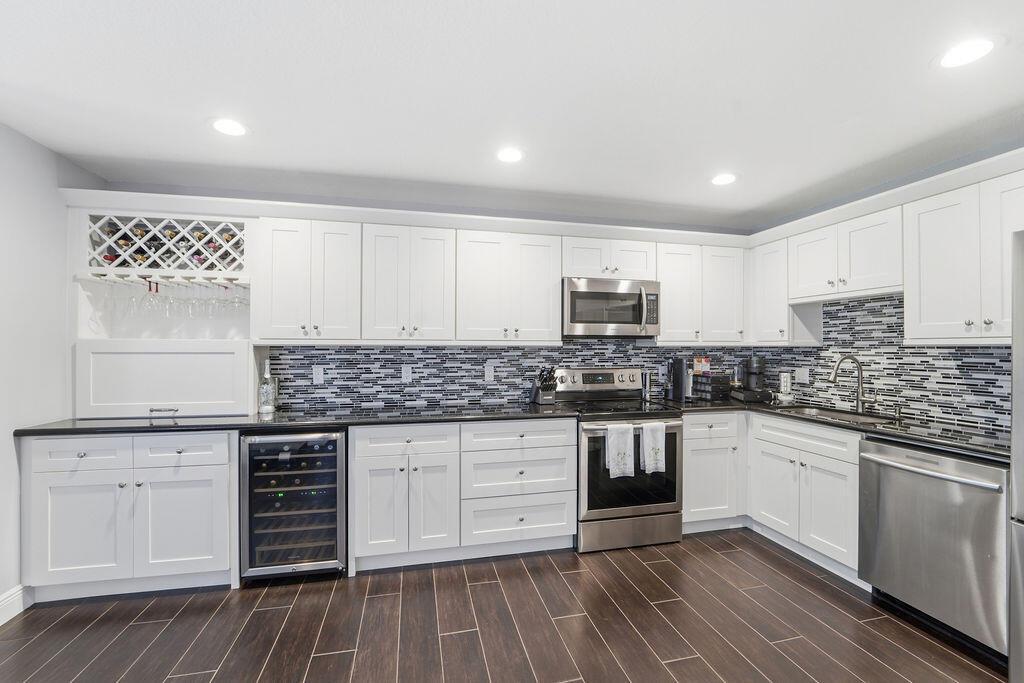 4759 Sable Pine Circle # B2, West Palm Beach FL 33417 photo 2