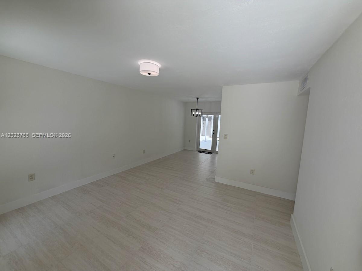 19255 NW 47th Pl, Miami Gardens FL 33055 photo 2