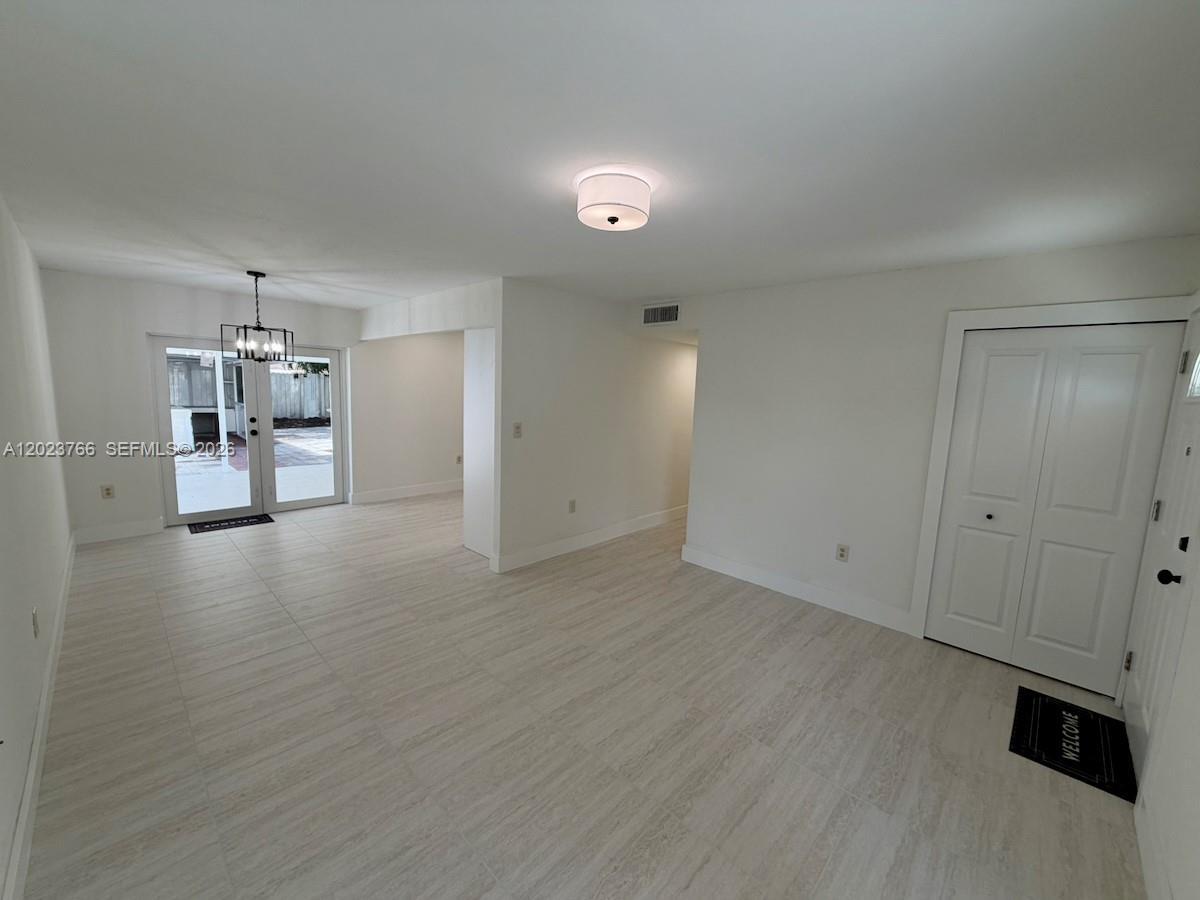 19255 NW 47th Pl, Miami Gardens FL 33055 photo 3