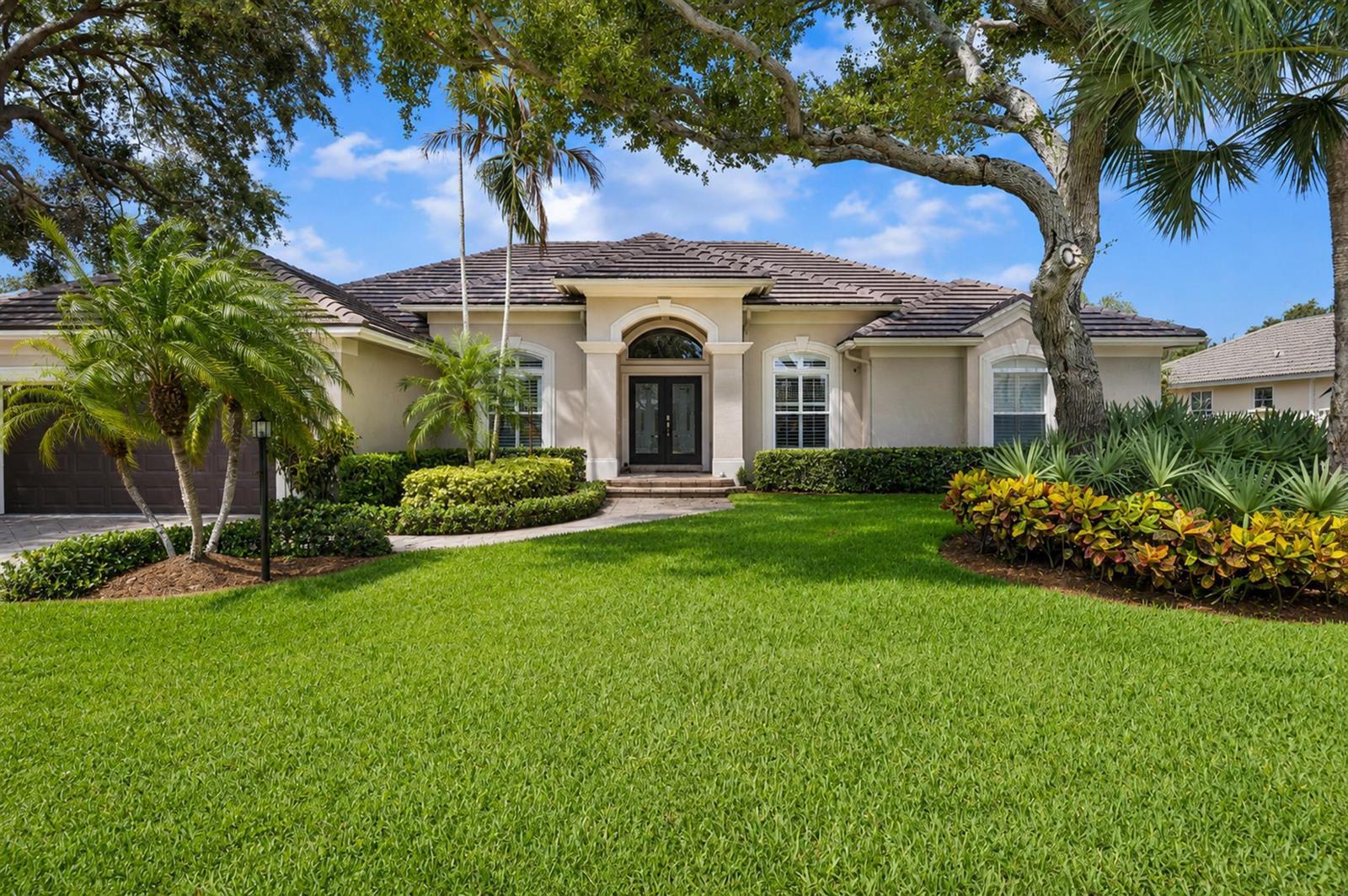19044 SE Jupiter River Drive, Jupiter FL 33458