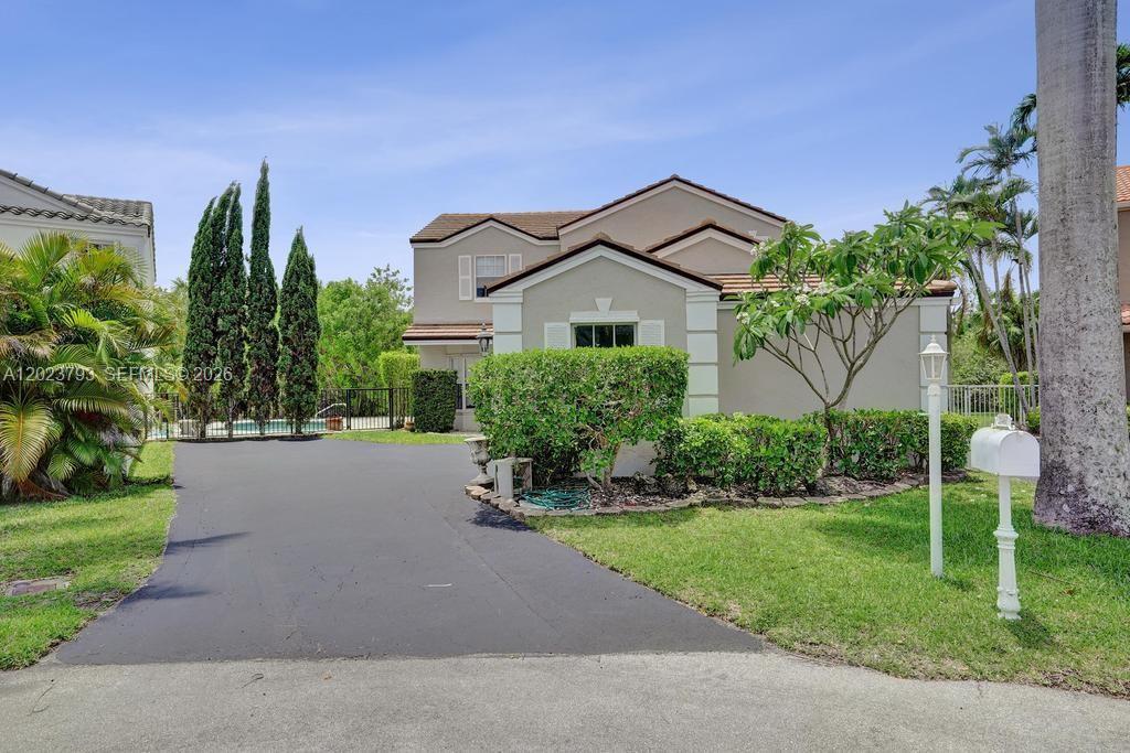 21461 Sawmill Ct, Boca Raton FL 33498