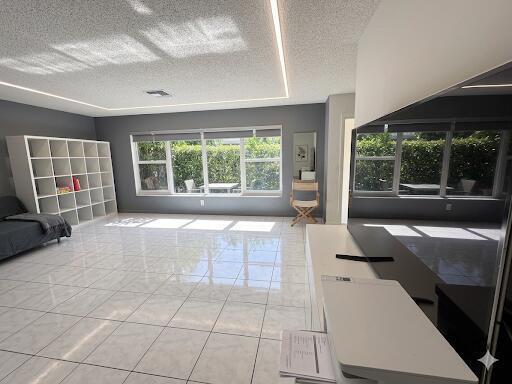 2554 SW 23rd Cranbrook Drive, Boynton Beach FL 33436 photo 2
