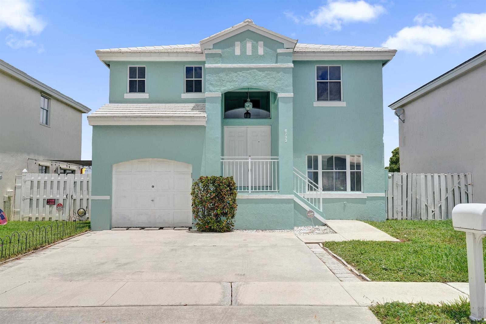 6733 Bayfront Drive, Margate FL 33063 photo 3