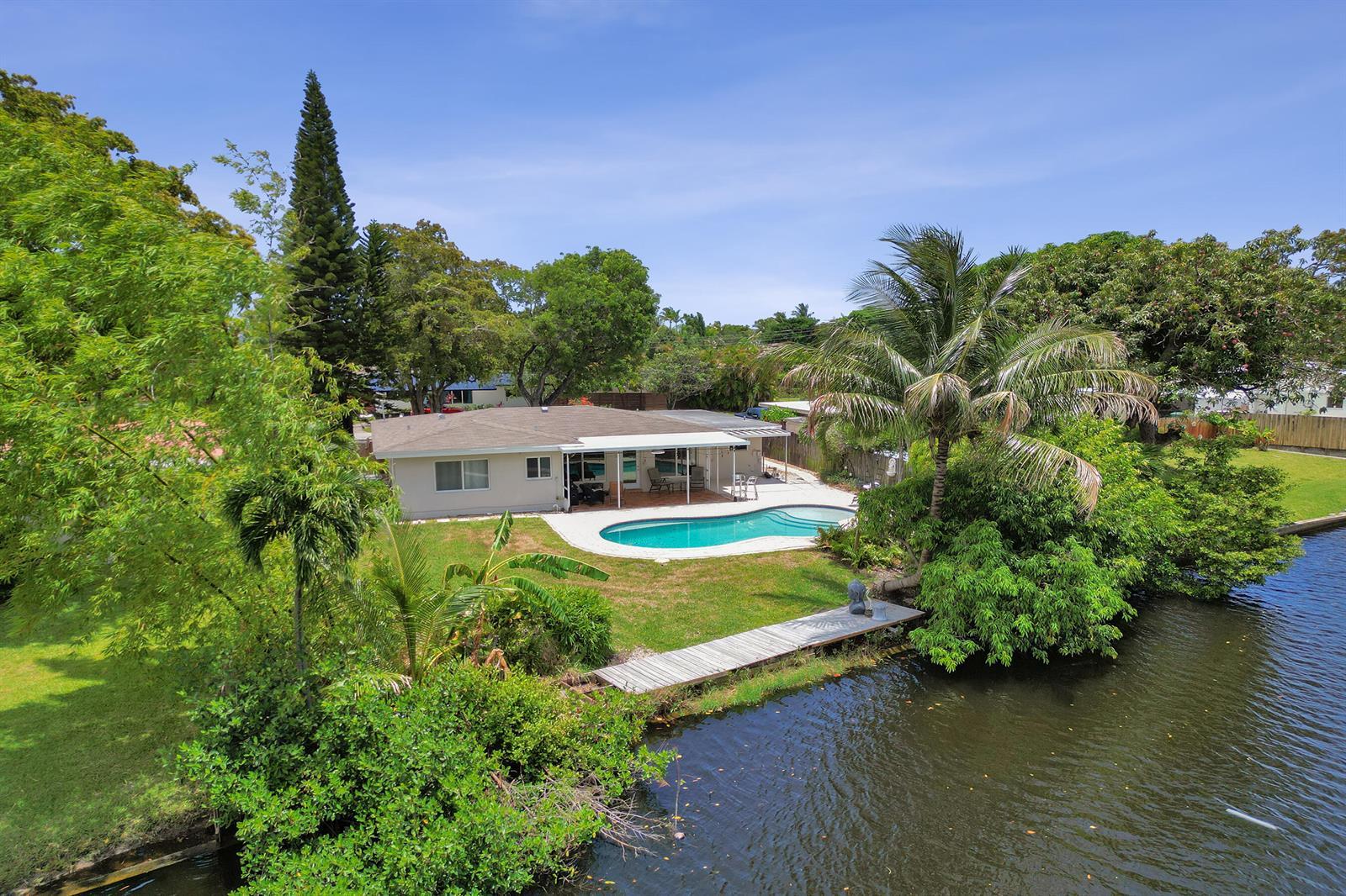 3560 Lloyd Drive, Oakland Park FL 33309