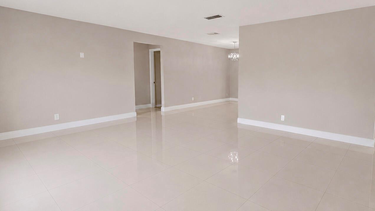 7180 NW 10th Court, Margate FL 33063 photo 5