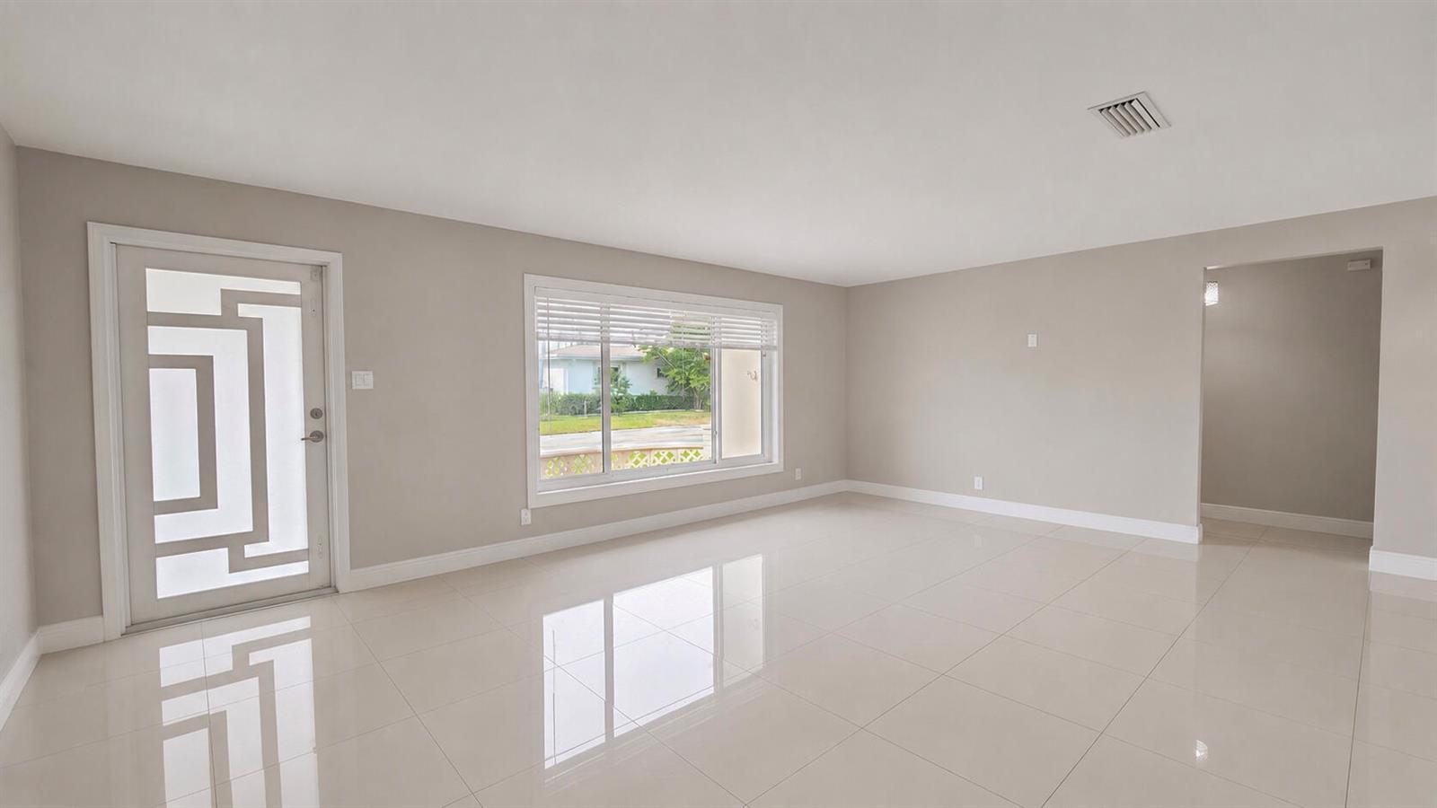 7180 NW 10th Court, Margate FL 33063 photo 4
