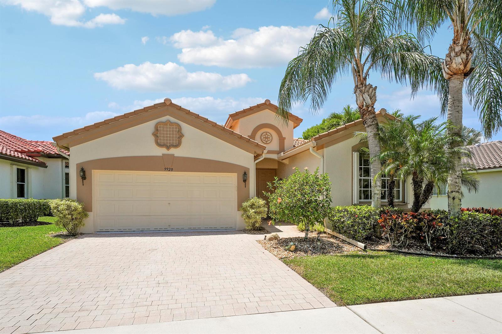 9920 Mantova Drive, Lake Worth FL 33467