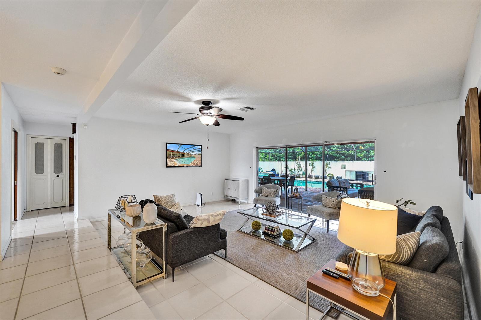 7381 SW 6th Court, Plantation FL 33317 photo 5