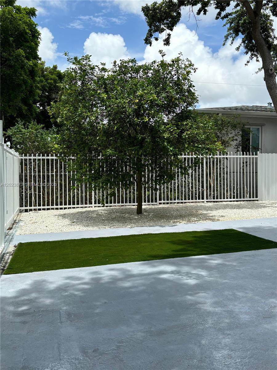 4727 NW 5th Ave # 4727, Miami FL 33127 photo 3