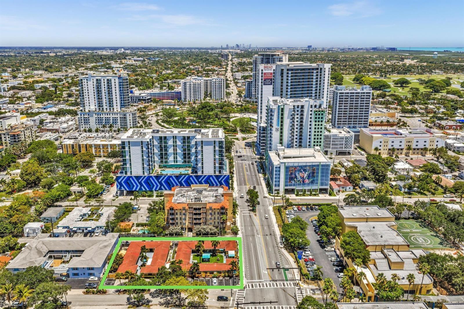 418 S Federal Highway, Hollywood FL 33020 photo 2