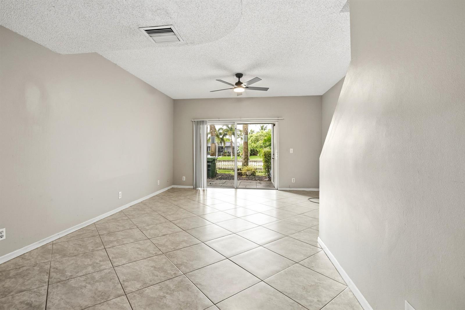 5380 Jubilee Way # 200, Margate FL 33063 photo 4