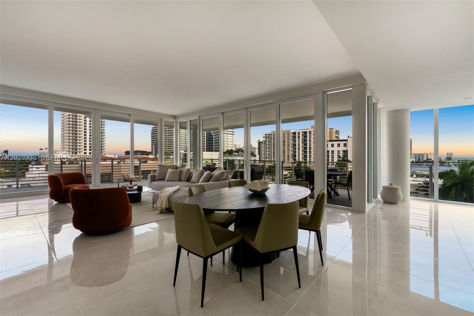 527 Orton Ave # 501, Fort Lauderdale FL 33304 photo 2