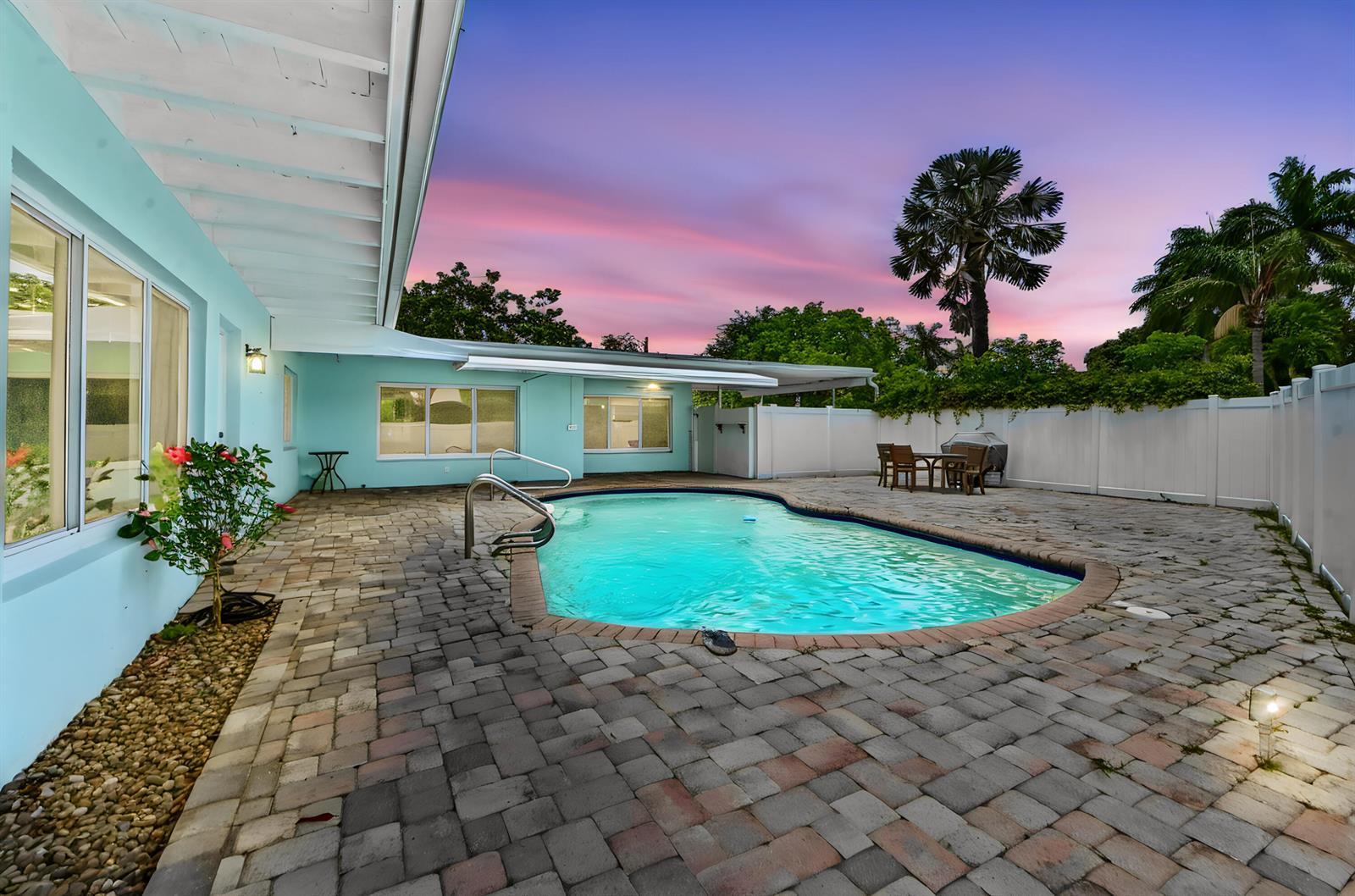 2224 NW 6th Terrace, Wilton Manors FL 33311 photo 2