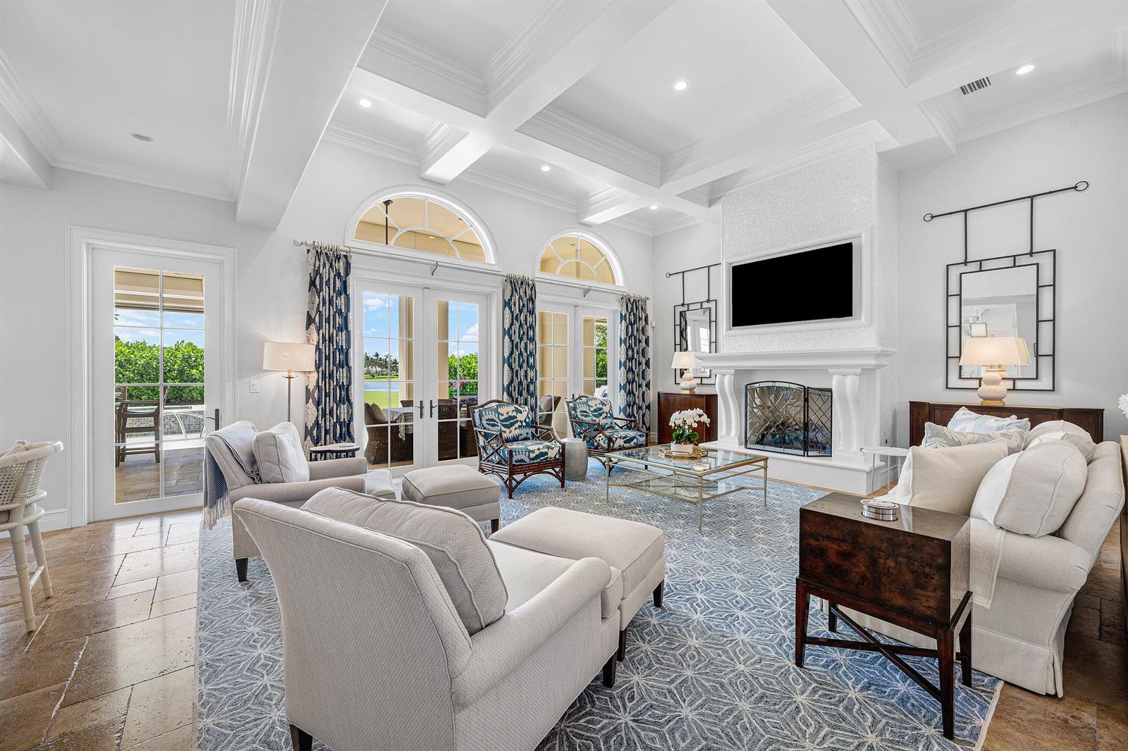 1884 SE Sailfish Point Boulevard, Stuart FL 34996 photo 3