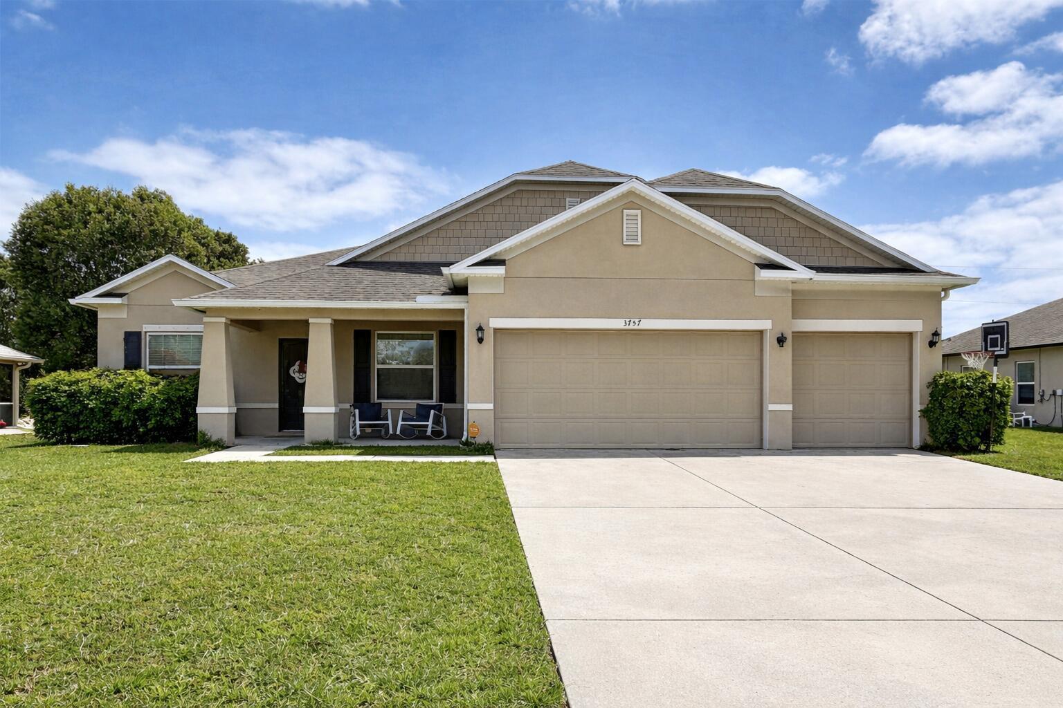 3757 SW Kistler Street, Port St. Lucie FL 34953