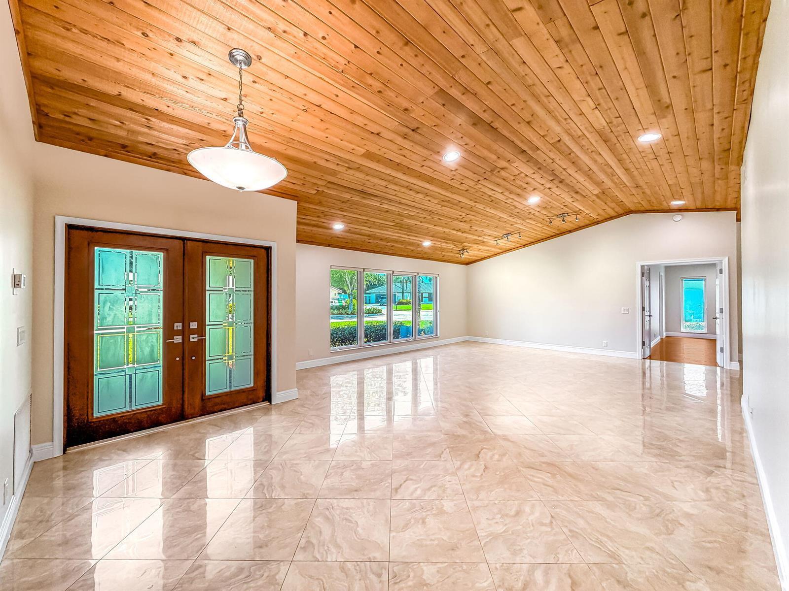 20764 Sorolla Terrace, Boca Raton FL 33433 photo 3