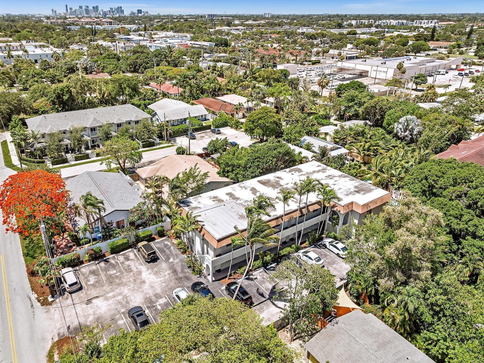 3421 NE 15th Avenue # 8, Oakland Park FL 33334