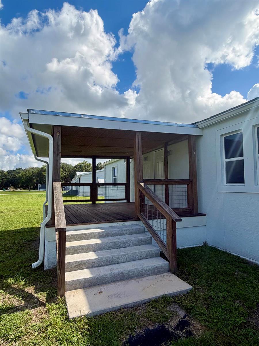 2822 SE 47th Terrace, Okeechobee FL 34974 photo 2