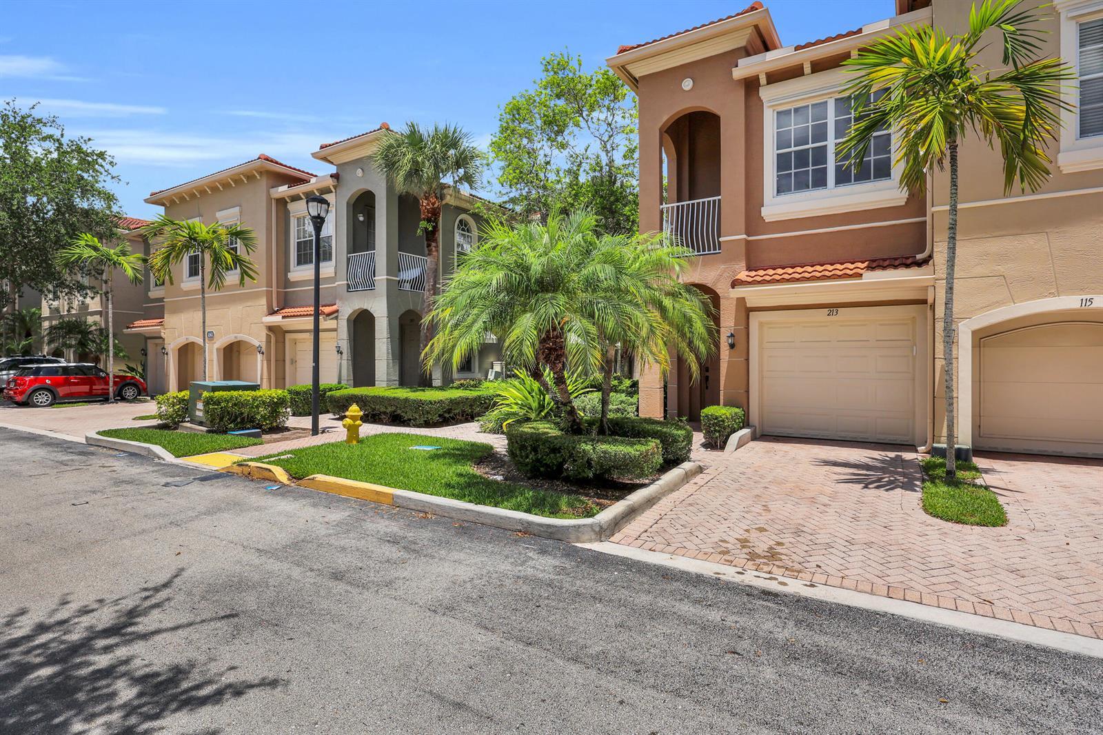 4851 Bonsai Circle # 213, Palm Beach Gardens FL 33418 photo 2