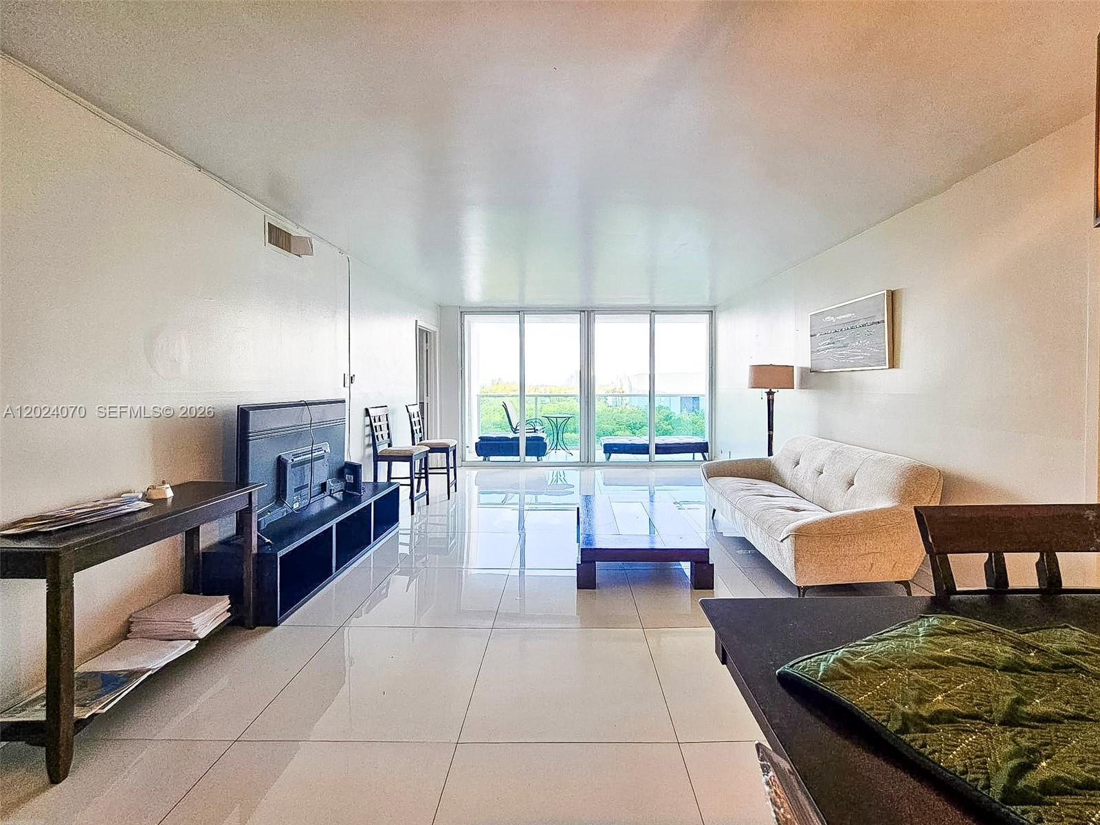 100 Bayview Dr # 722, Sunny Isles Beach FL 33160 photo 5