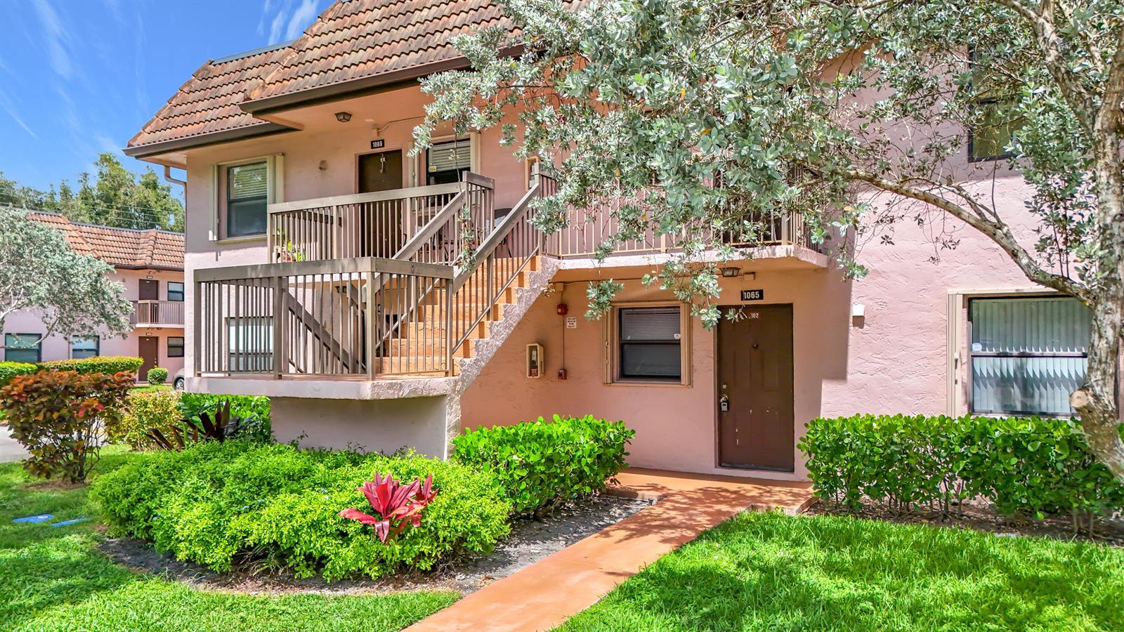 1065 NW 106th Terrace # 102, Pembroke Pines FL 33026