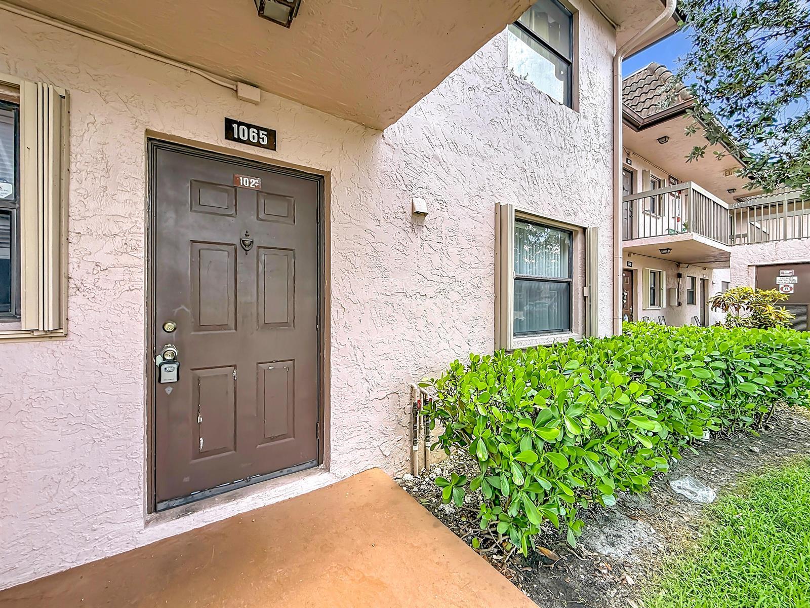 1065 NW 106th Terrace # 102, Pembroke Pines FL 33026 photo 5