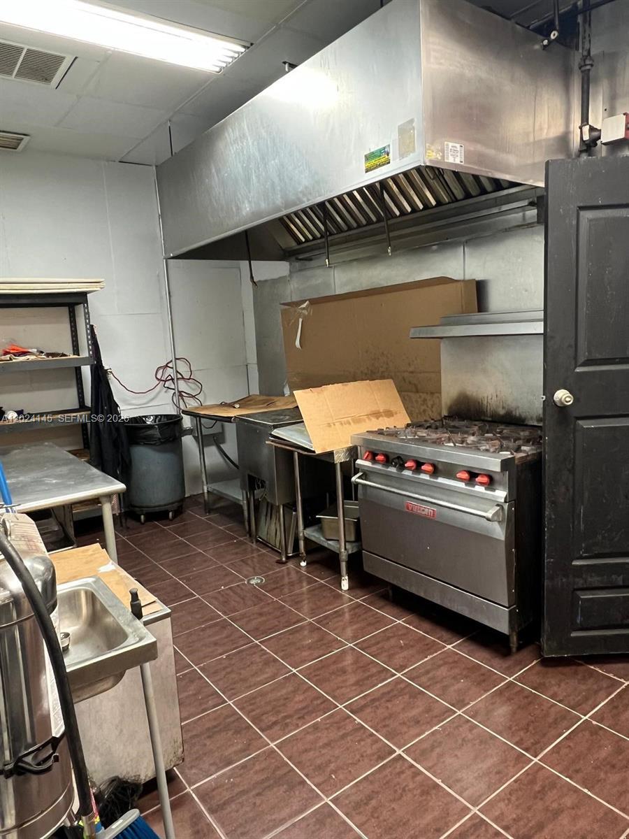 Second Generation Restaurant for Sale Prime Opportunity, Miami FL 33126 photo 2