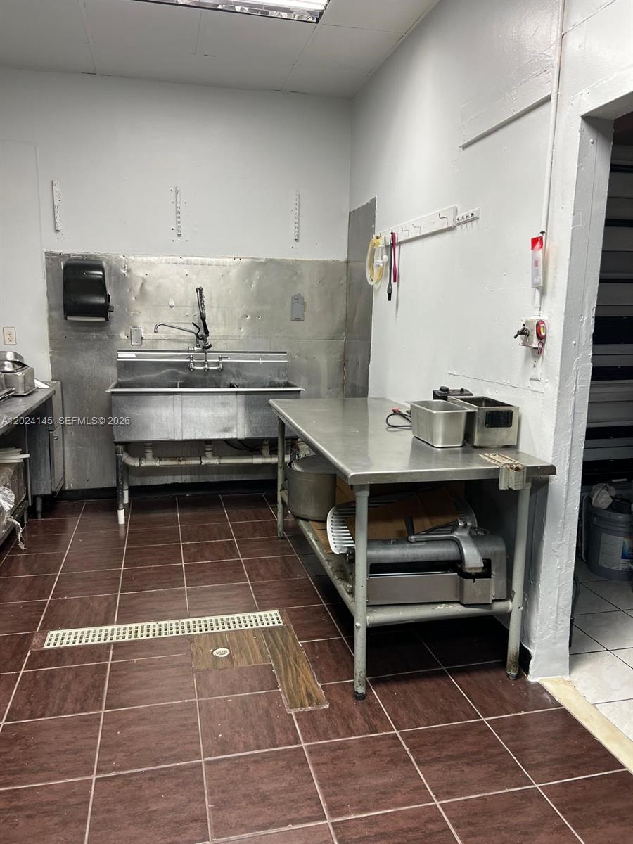 Second Generation Restaurant for Sale Prime Opportunity, Miami FL 33126 photo 3
