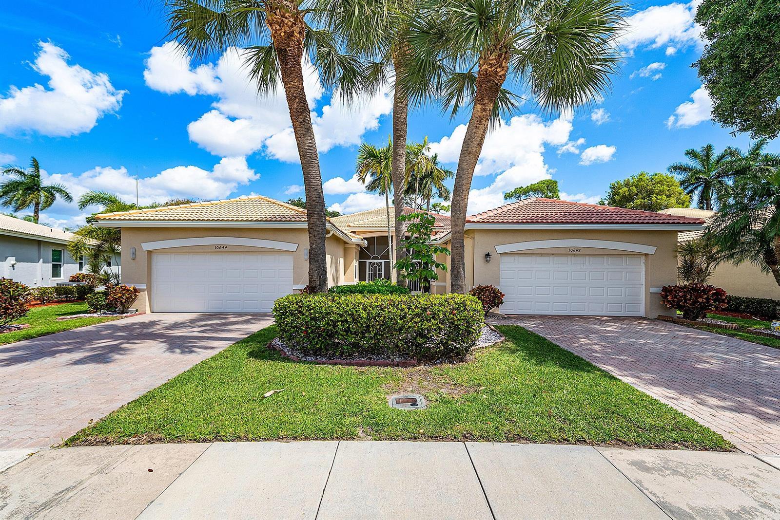 10644 Royal Caribbean Circle, Boynton Beach FL 33437 photo 2
